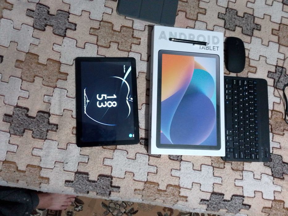 Продам планшет новий