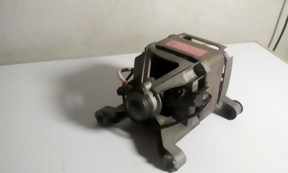 Motor p/maquina de lavar roupa (LG eco bubble 8 kg)