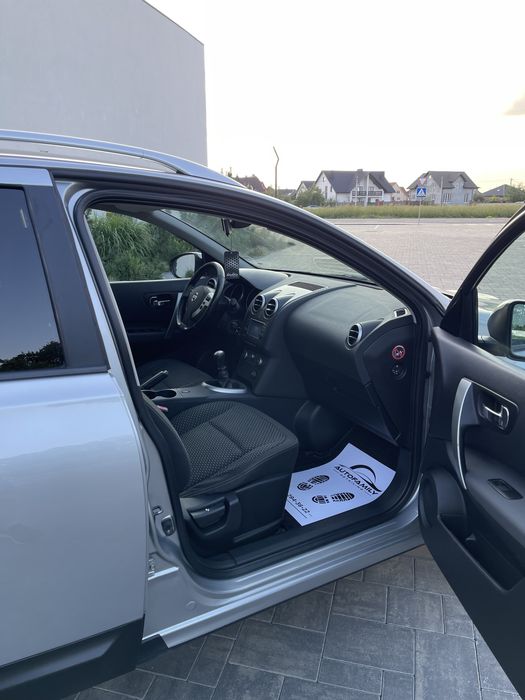 Nissan Qashqai+2