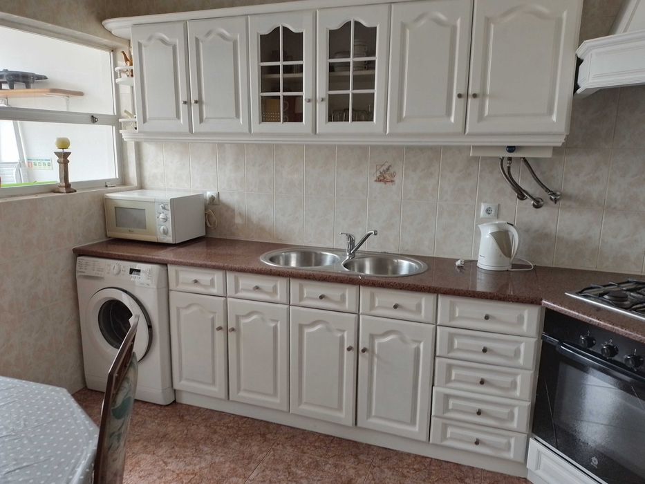 Quarto para arrendamento mensal