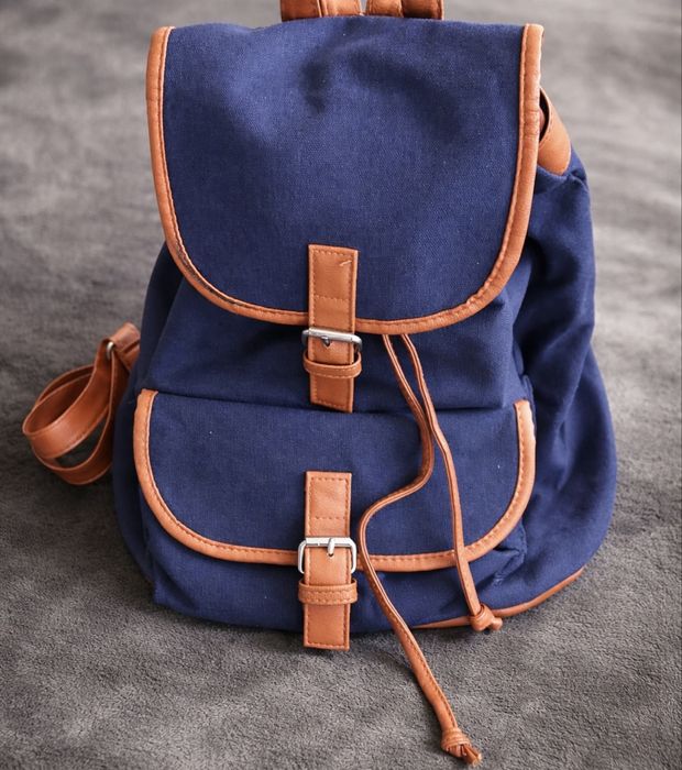 Plecak damski granatowy