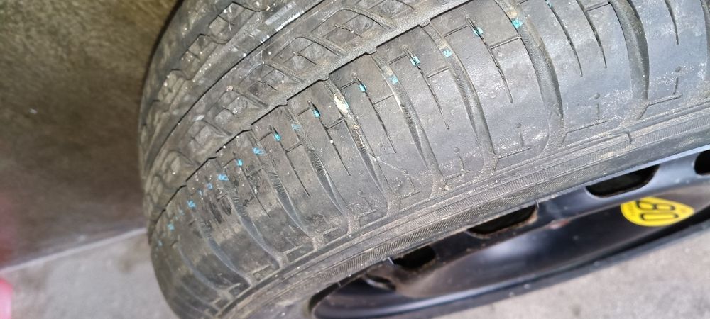 Roda Suplente 14" 4x108 (Ford/Mazda) c/ Pneu Hankook – NUNCA USADA
