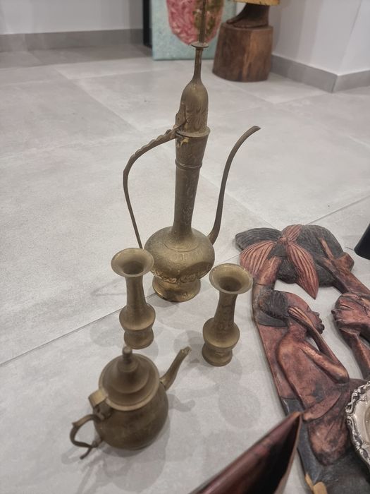 Peças decorativa africanas em madeira