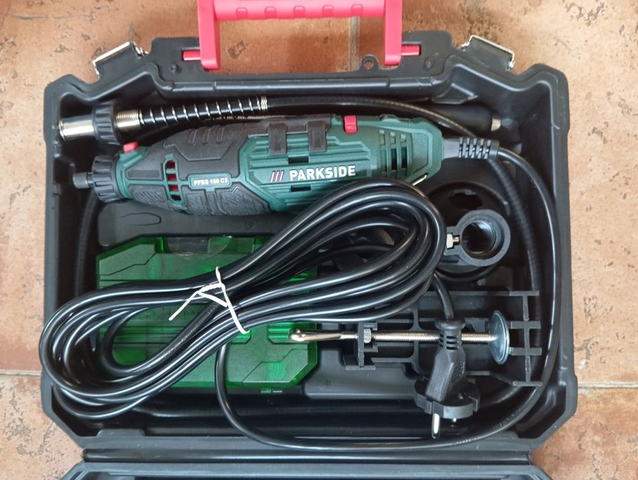 Perfuradora-lixadora de precisão Parkside