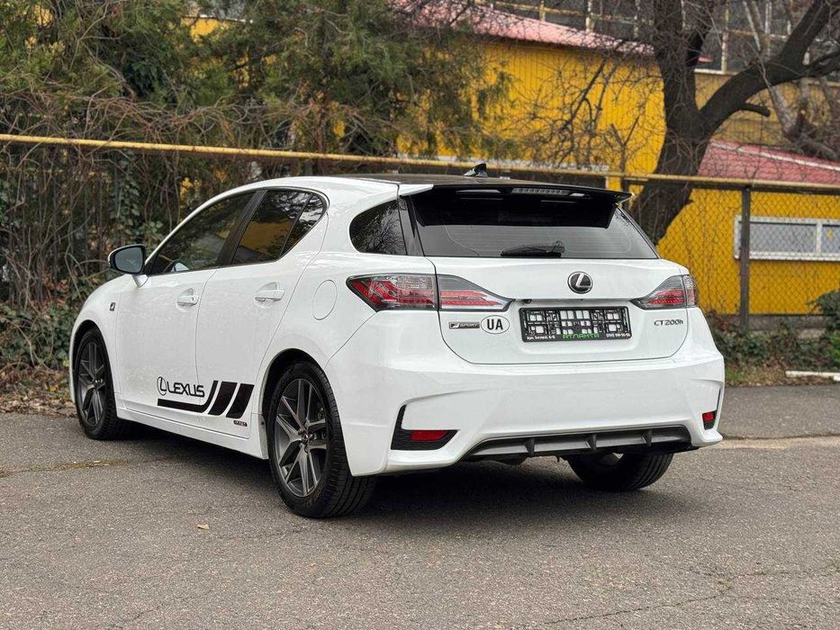 Lexus CT Hybrid 2016