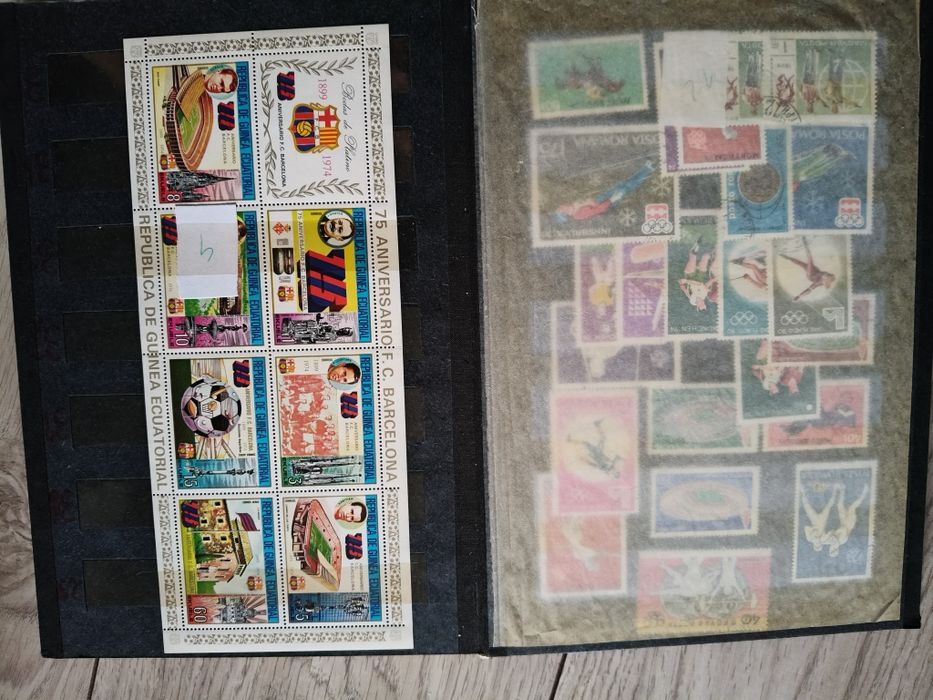 Kolekcja znaczków o tematyce sportowej. Klaser.