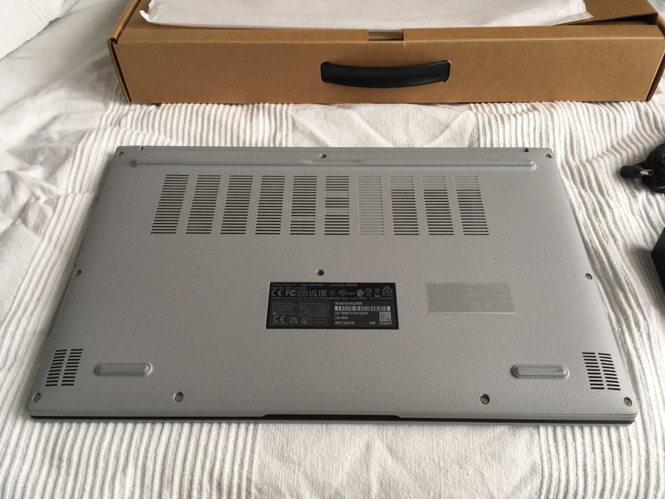 NOWY Laptop ASUS VivoBook 15 M1502YA-BQ336W 15.6" Windows 11 NOWY