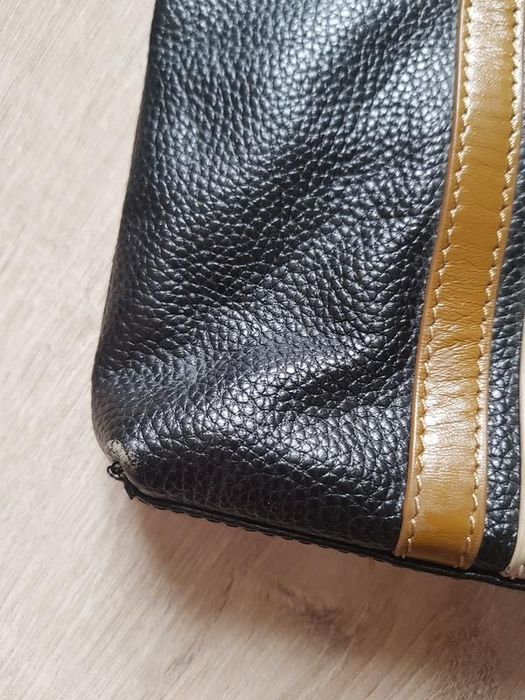 Шкіряна сумка відомого бренду salvatore ferragamo