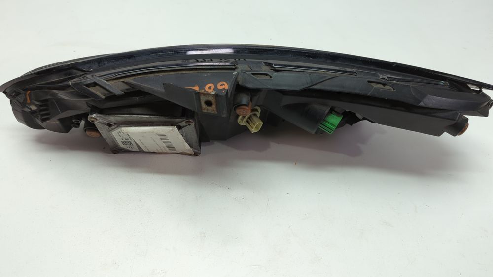 Поворотник (ДХО) передня (права) для Jeep Cherokee 2014-2018