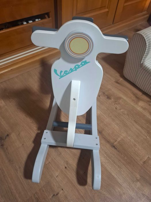 Mota vespa, baloiço