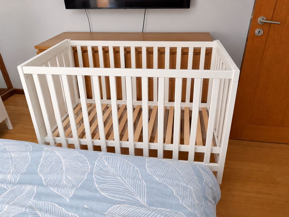 Berço Ikea 120x60cm