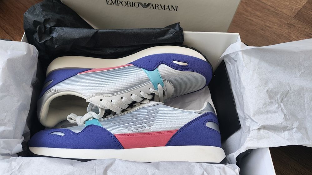 Кросівки жіночі Emporio Armani