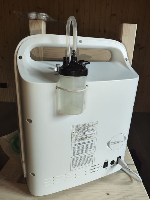 Кисневий апарат концентратор «МЕДИКА» Y007C-1W З ОПЦІЯМИ НЕБУЛАЙЗЕРА