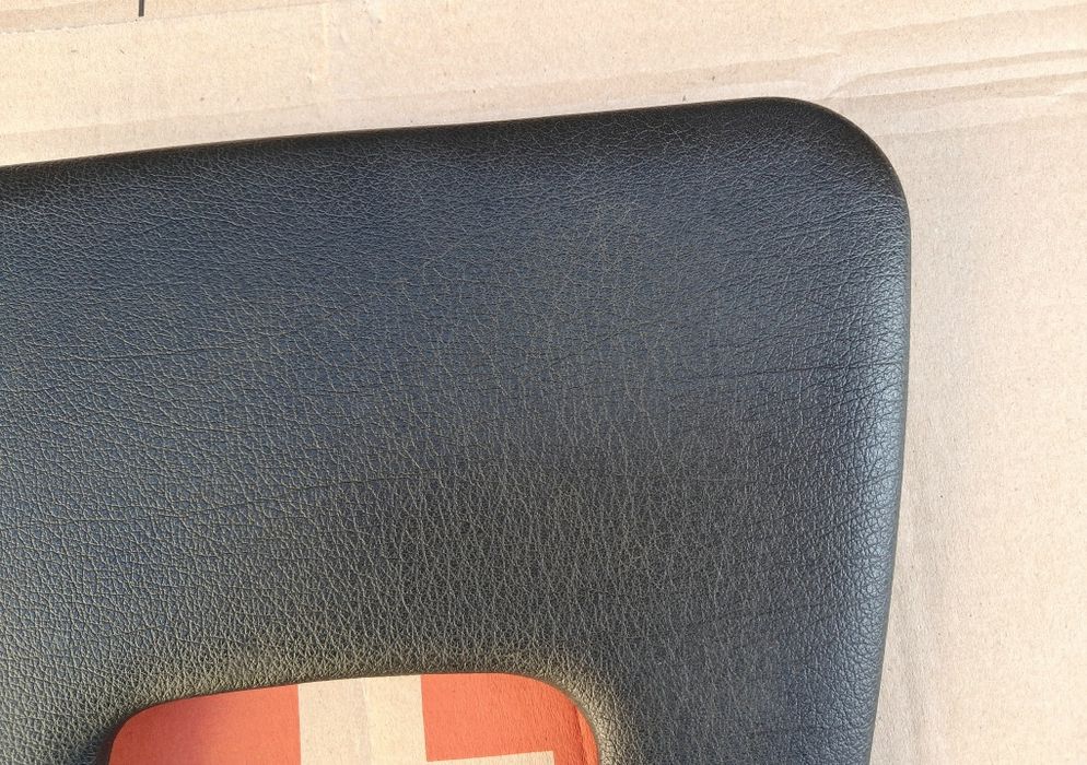 Накладка кпп бмв е34 е32 кожа