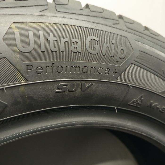 225/60R18 Goodyear UltraGrip Performance+ SUV