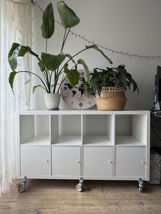 Regał Ikea na kółkach
