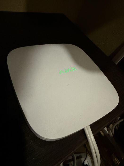 Продам бу Ajax Hub