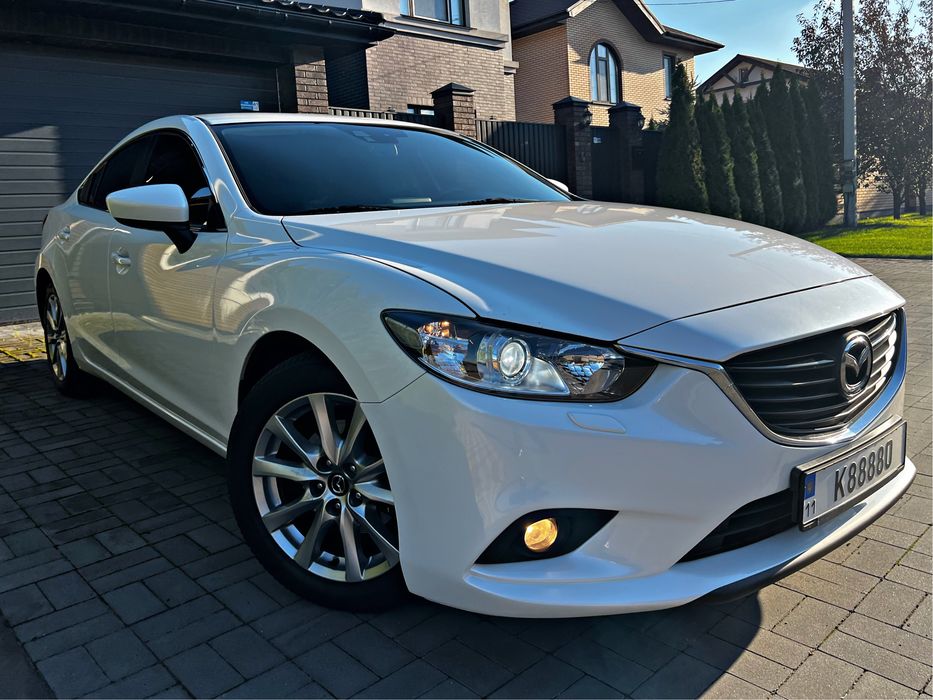 Mazda 6 Официальный не крашена