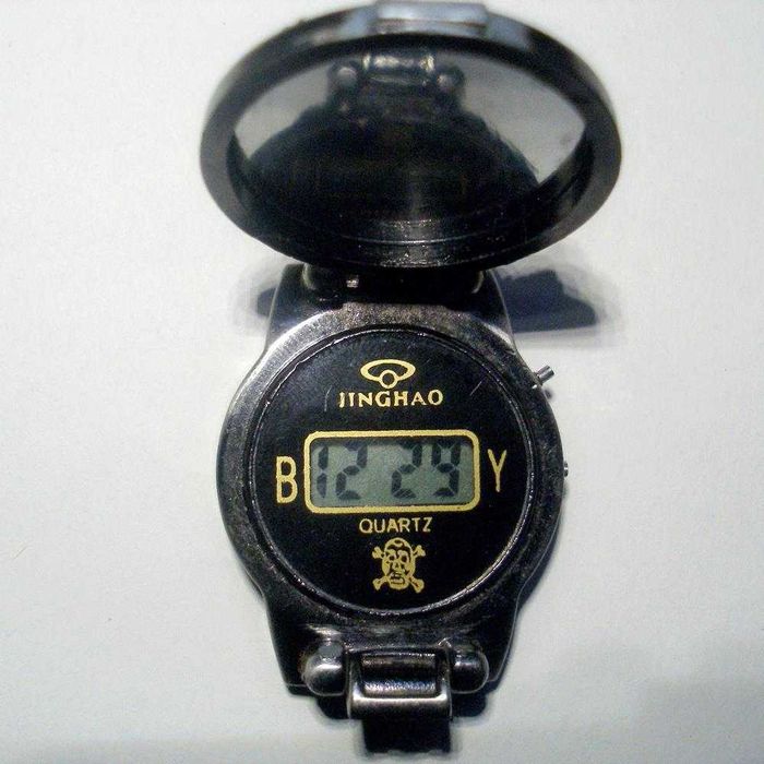 Винтажные часы с откидной крышкой Danger (Jinghao), 90-е
