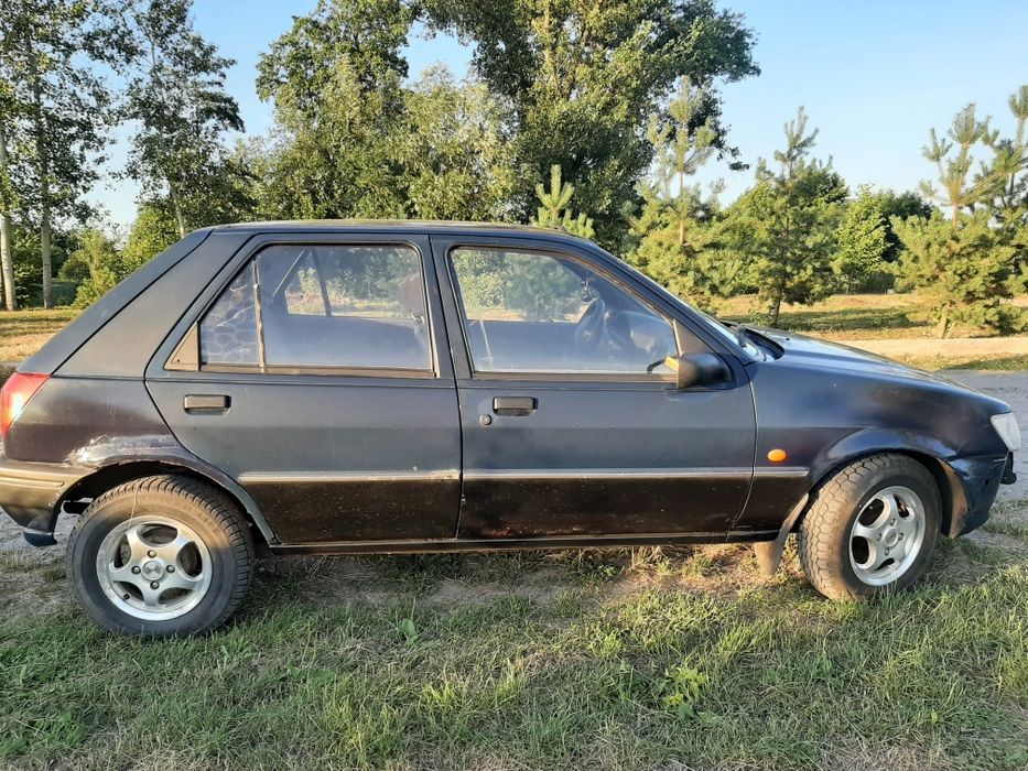 Продам ford fiesta mk3 бензин