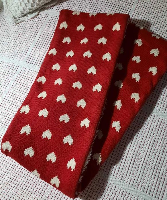 Abercrombie ciepły komin szal na misiu czerwony białe serca tunel tuba