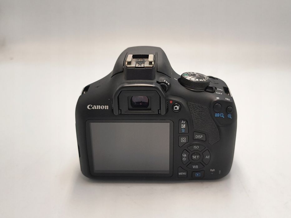 Canon EOS 2000D 43190 zdjęć