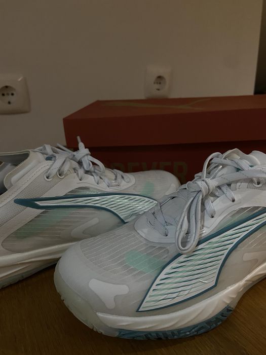 Tenis indoor Puma Accelarate nitro sqd 4
