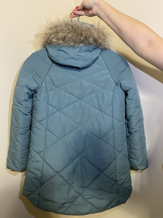 Куртка дівчинці 140р