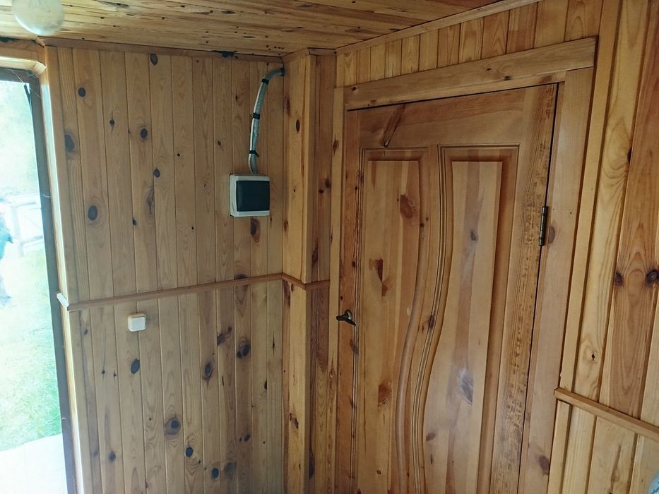 Цегляний будинок с. Різня, доглянутий, чистий, гарне місце, поряд ліс