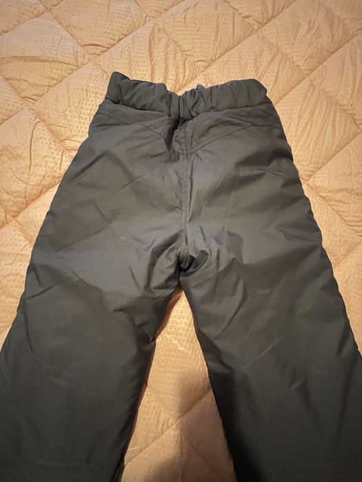 Calcas de neve criança