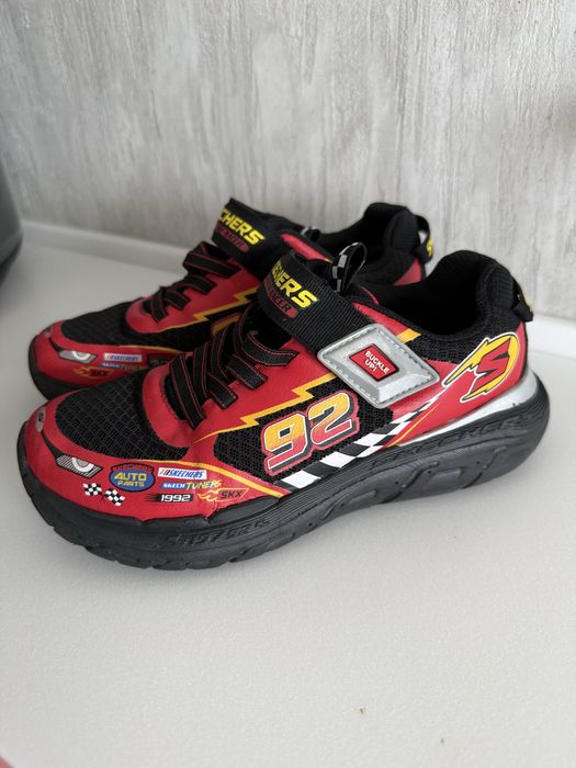 Продам кросівки Skechers розмір 35 стан відмінний