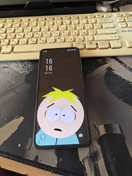Infinix Zero Flip 8+512Gb Bleck