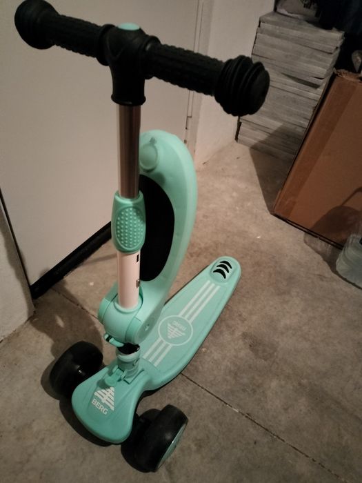 Trotinete berg com assento