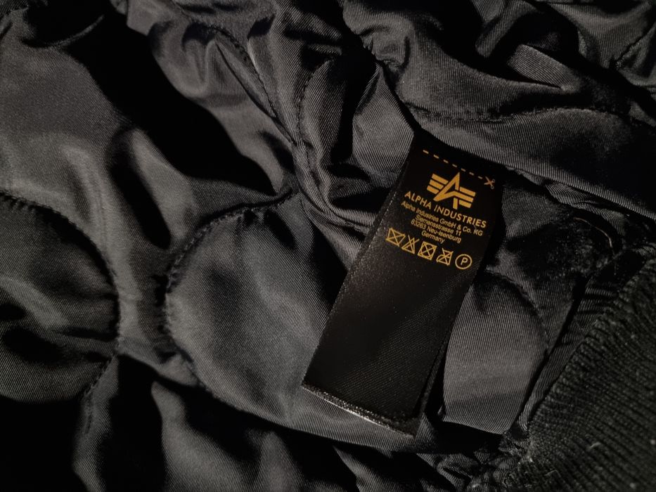 продам бомбер Alpha Industries CWU 45 full Black
