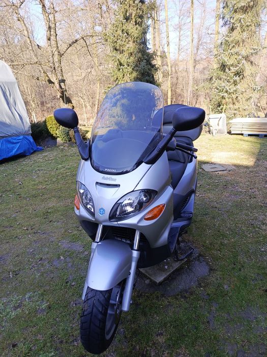 Sprzedam lub zamienię na quada Piaggio X9 125