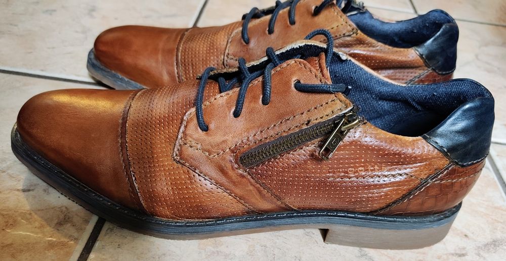 Buty męskie Bugatti, rozmiar 45, nowe.