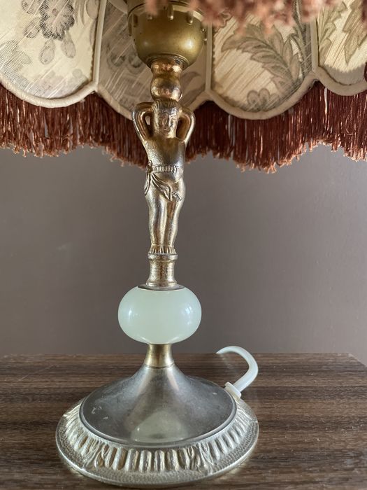 Lampka nocna retro