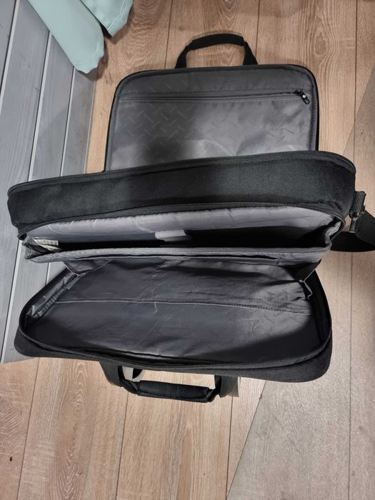 Samsonite torba na laptopa. Super model i okazja