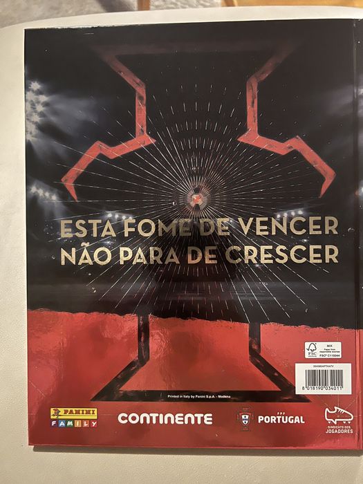 Caderneta Fome de Vencer 2022 Panini 84% completa