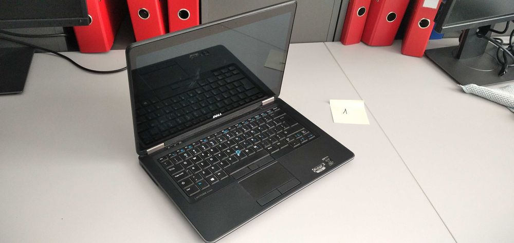 Laptop Latitude E7440