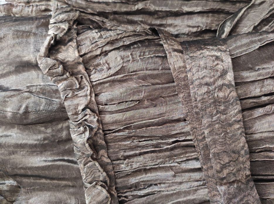 Vestido bronze, Marca: Pé de chumbo