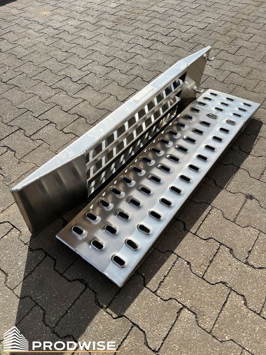 Najazdy / przedłużki / przejazdowe / aluminiowe do najazdów trapów 1,5m (310mm x 1500mm) PRODUCENT (do przyczep, autolawet, lawet, pomoc drogowa)