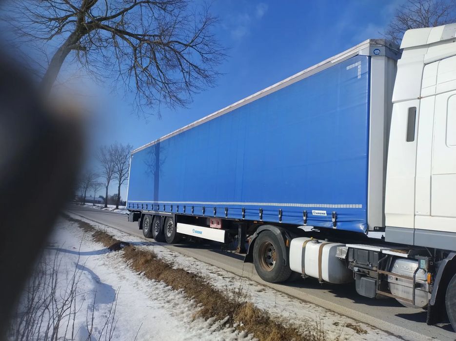 Krone  Krone z podnoszonym dachem