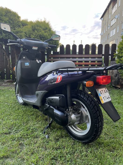 Скутер Honda Topic