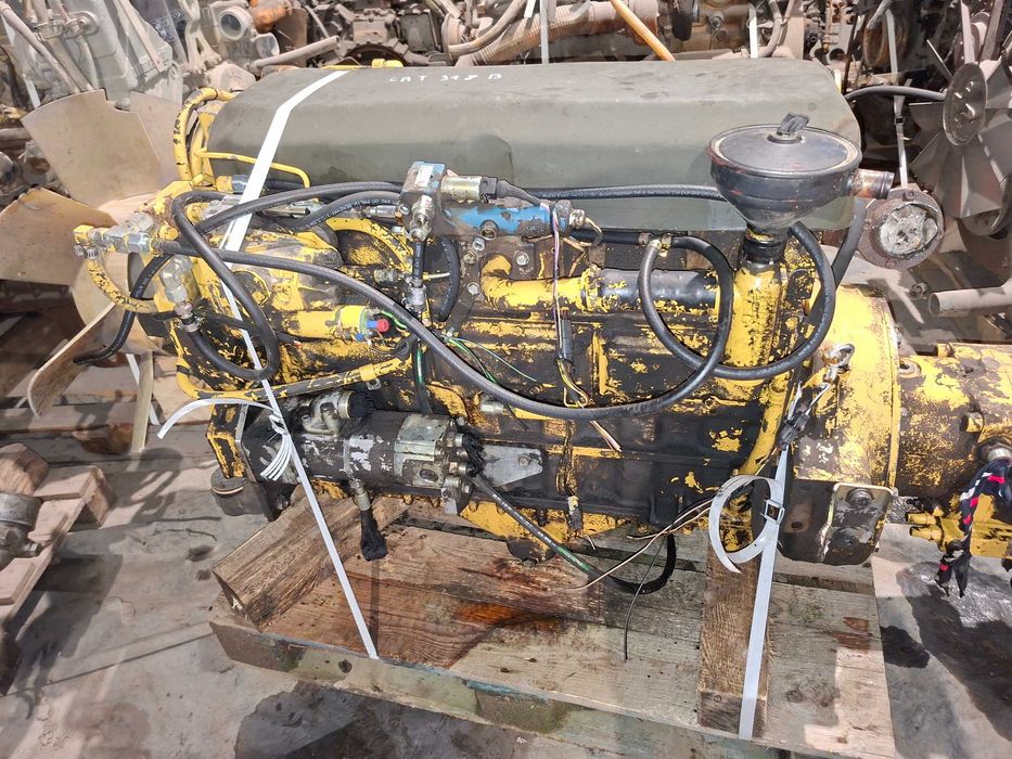 Silnik do koparki Cat 318