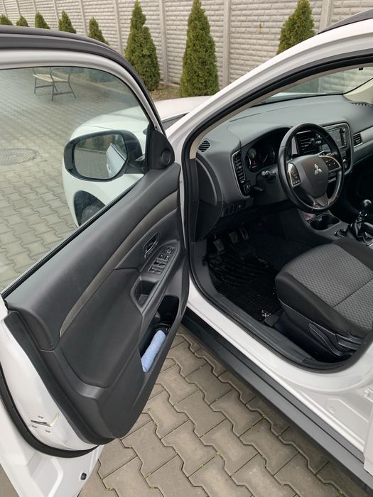 Продам Mitsubishi Outlander XL