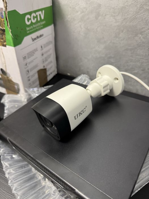 Вуличний комплект відеоспостереження 4 камери і відеореєстратор DVR CAD UKC D001 KIT