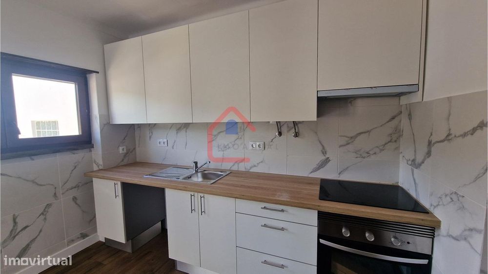 Apartamento T2 em Sesimbra — Castelo (Sesimbra), Setúbal