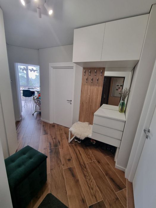 Двохкімнатна квартира з дизайнерським ремонтом