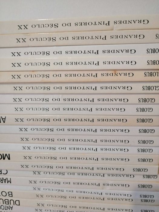 Colecção de 40  livros de Pintores do Sec. XX  da Globus